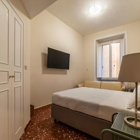 Joivy Charming 3Br Flat Near The Vatican Rome Exterior photo